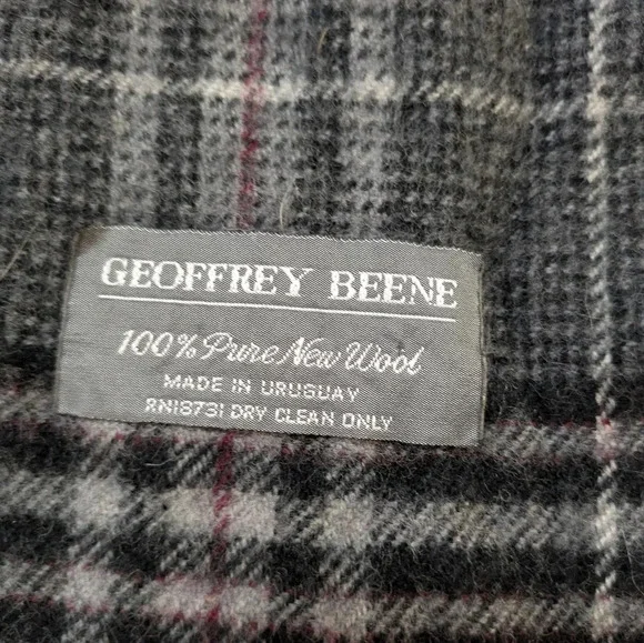 Geoffrey Beene 100% Wool Scarf - Picture 4 of 5